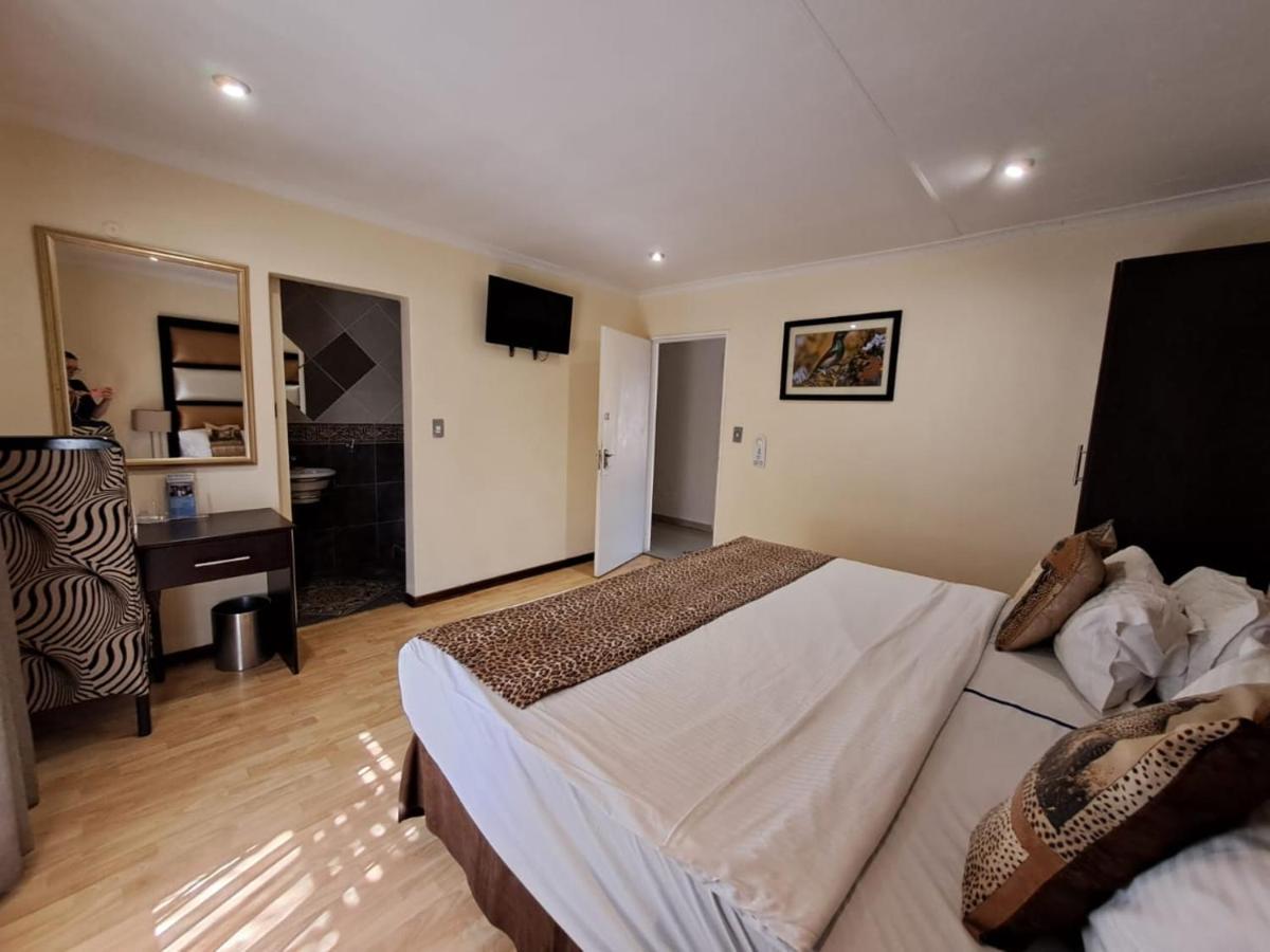 Ecotel Premier Lodge&Conference Centre Benoni Extérieur photo